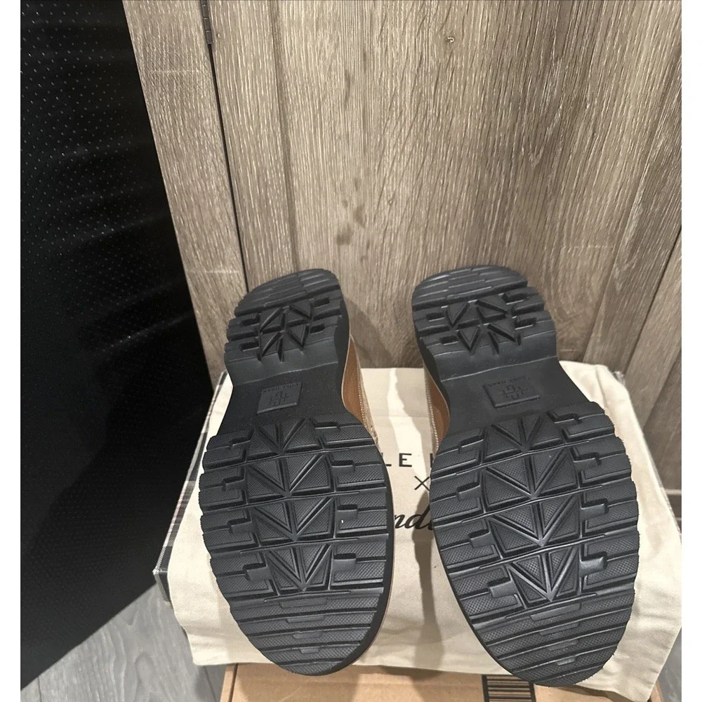 Cole Haan brand new